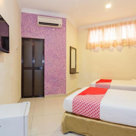 Oyo 424 Kk Inn Hotel Ампанг Екстериор снимка