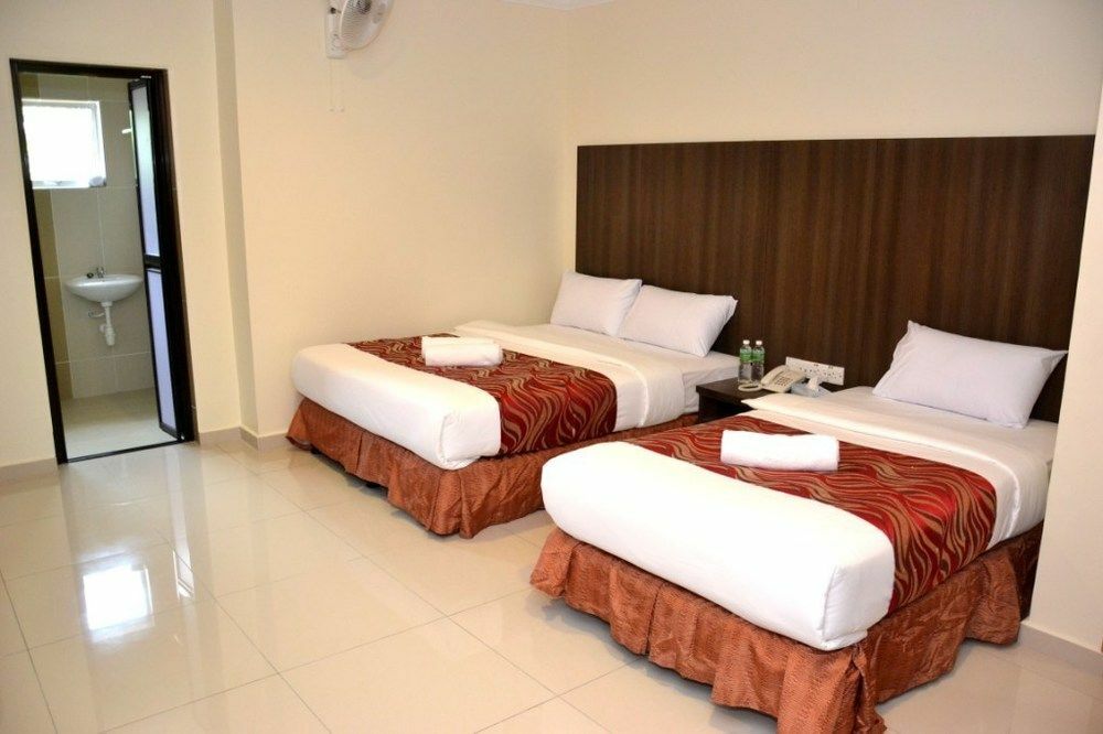 Oyo 424 Kk Inn Hotel Ампанг Екстериор снимка
