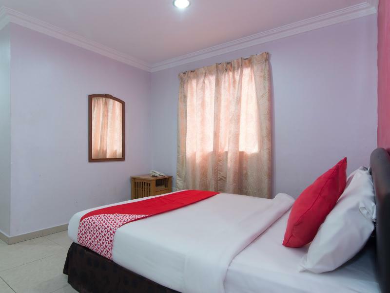 Oyo 424 Kk Inn Hotel Ампанг Екстериор снимка
