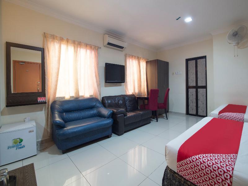 Oyo 424 Kk Inn Hotel Ампанг Екстериор снимка